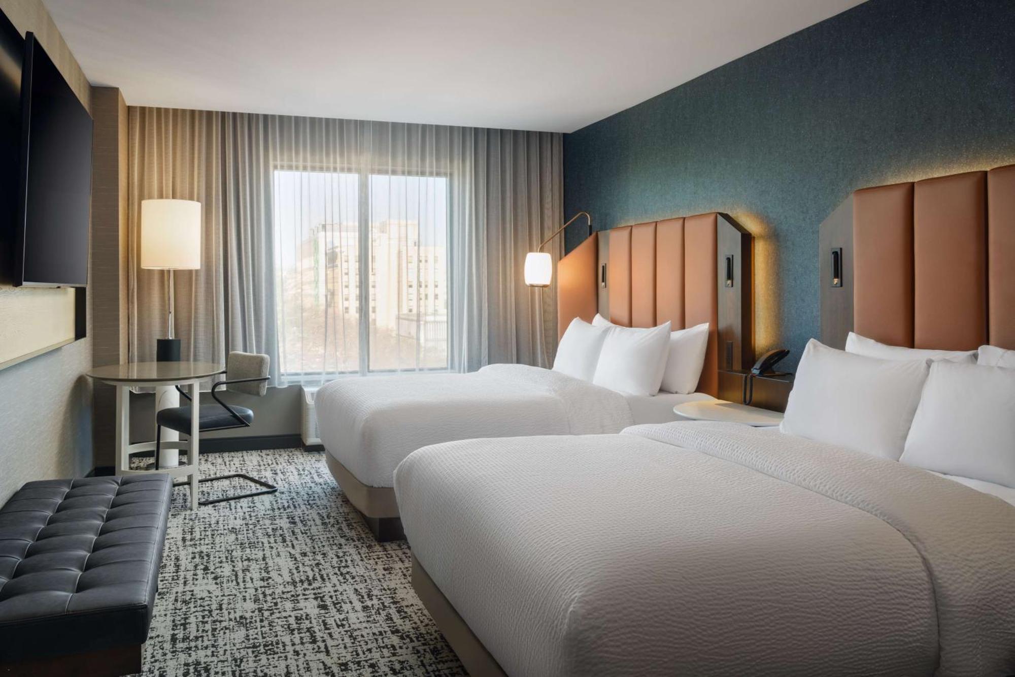 Tempo By Hilton Raleigh Downtown Hotel Buitenkant foto